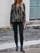 Kadın Uzun Kollu V Yakalı Desenli Dalgıç Bluz thumbnail 2