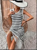 Kadın Kolsuz V Yaka Eteği Püsküllü çizgi Desen Triko Elbise thumbnail 2