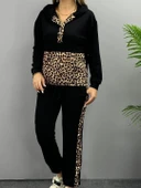 Kadın Uzun Kollu Leopar Detay Sweat Ve Yanı Leopar şerit Detay Pantolon Ikili Takım thumbnail 16