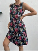 Kadın Renkli çiçek Baskılı Süprem Elbise thumbnail 1