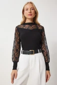 Kadın Uzun Kollu Dantel Detay Bluz thumbnail 3