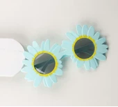 Mavi Renk Papatya Şekilli Parti Gözlüğü thumbnail 6