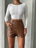 Parçalı cepli deri şort taba w26312 thumbnail 2