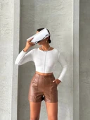 Parçalı cepli deri şort taba w26312 thumbnail 4