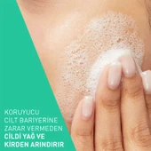 CeraVe Normal Ve Yağlı Ciltler İçin Köpüren Temizleyici 473 ml - Refill thumbnail 3