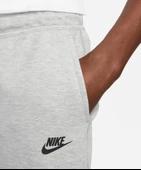 Nike Sportswear Tech Fleece Joggers thumbnail 4