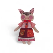 Kedi Hanım Patchwork Kırmızı Yanak Bez Bebek thumbnail 2