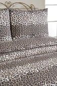 Ultrasonik Kapitoneli Leopar Çift Kişilik Yatak Örtüsü thumbnail 4