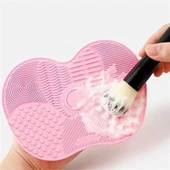 Buffer® Pratik Kolay Makyaj Fırçası Temizleme Matı Aparatı Aleti - 3