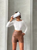 Parçalı cepli deri şort taba w26312 thumbnail 5