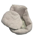 Süslüpati Kullanışlı Yıkanabilir Kumaş Silikon Elyaf Dolgulu Kedi Köpek Yatağı Lila 56Cm thumbnail 2