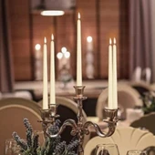 Parti Sürprizi Beyaz Metalik Parlak 2 Li Şamdan Uzun Mum thumbnail 2