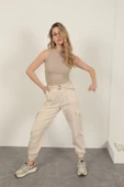 Gabardin Kumaş Kemerli Kargo Kadın Pantolon-Bej thumbnail 2