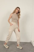 Gabardin Kumaş Kemerli Kargo Kadın Pantolon-Bej thumbnail 1
