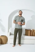 Kocabey 9501 Erkek Midi Yaka Kısa Kol Pijama Takım thumbnail 1