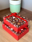 Yılbaşı Temalı 3 Lü Dekoratif Fiyonklu Hediye Kutusu Kahverengi Orta-Büyük Boy 35x25x13 Cm - 2