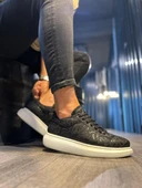 Yüksek Taban Harf Desenli Günlük Ayakkabı Siyah (Beyaz Taban) thumbnail 3