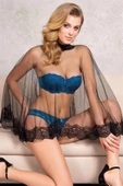 AmoraSecret AmoraSecret Balenli Destekli Dolgulu Askısız Straplez Çıkabilen Tül Pelerin Taşlı Dantelli Sütyen ve Slip Ta - 1