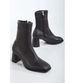 Cilt Kalın Topuklu Fermuarlı Çorap Kısa Kadın Streç Bot - Siyah thumbnail 4