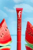 Meyve Aromalı Dudak Parlatıcısı (KARPUZ) - Juicy Lip Gloss - 005 Watermelon - 8682536087759 thumbnail 7