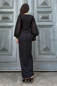 Kalp Yaka İnci ve Zincir Süslemeli Kemerli Abiye Elbise 2238-Siyah thumbnail 6