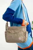 Klinkır Kadın Postacı Çanta Çok Cepli 30*20 Cm Su İtici Kumaş Bayan Çapraz Askılı Omuz Çantası thumbnail 1