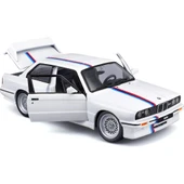 Bburago Bmw M3 (E30) 1988 1:24 Model Araba - Beyaz thumbnail 5