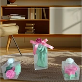 Romanyik aşıklar ve  yıldız gül görünümlü Kokulu Doğal pembe yeşil renk 3 lü Dekoratif mum thumbnail 1