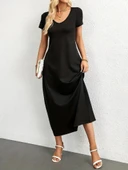 Kadın Kısa Kollu Yakası Yuvarlak Cepli Viskon Elbise thumbnail 1