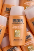 ISDIN Fotoprotector Fusion Water Magic Glow Spf50 50 ml thumbnail 6