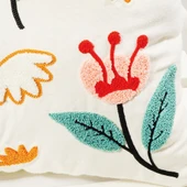 Beyaz Kumaş Punch Nakışlı Dekoratif Kırlent Kılıfı 45 X 45 Cm thumbnail 3