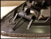 Volvo XC70 - V70 bagaj bölmesi kilit kolu thumbnail 2