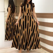 Kadın Kısa Kollu Bisiklet Yaka Puantiyeli Maksi örme Krep Elbise thumbnail 1