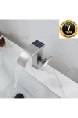OEM Akıllı Dijital Sıcaklık Led Ekran Banyo Lavabo Bataryası İthal Nikel 7 Yıl Garantili thumbnail 1