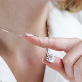 Sedefli Kalp Patili Gümüş Kolye thumbnail 3