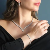 Zirkon Taşlı Su Yolu 925 Ayar Gümüş Set thumbnail 1