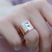 F Harfi Baget Taşlı Gümüş Yüzük thumbnail 1