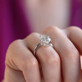 Oval Kesim Tek Taş Modeli  4,5ct 925 Ayar Gümüş Sky Diamond Set thumbnail 3