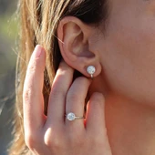 Etrafı Pırıltılı Taşlarla Çevrili Yuvarlak Montür Sky Diamond Gümüş Set thumbnail 4