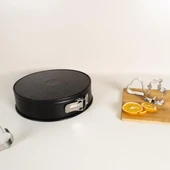 Guardini Kelepçeli Kek Kalıbı Siyah 26cm - 2