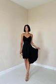 Siyah Jakarlı Asimetrik Elbise thumbnail 1