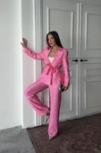Pembe Beli Kuşaklı Ceket Ve Pantolon Parlak Takım thumbnail 2