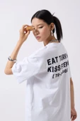 Turkish Sırt Baskılı Oversize T-Shirt thumbnail 1