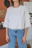 Beyaz Püskül Detaylı Bluz thumbnail 4
