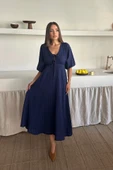 V YAKA DÖKÜMLÜ ELBİSE - Lacivert thumbnail 3