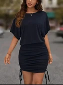 Kadın Kısa Kollu Bisiklet Yaka Yanlardan Büzgülü Kısa Viskon Elbise thumbnail 3