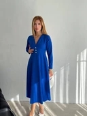 Kadın Krep Kumaş Düğme Detaylı V Yaka Uzun Kollu Midi Boy Elbise thumbnail 3