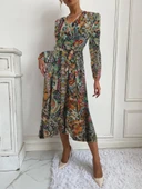 Kadın Uzun Kollu Kruvaze Yakalı Belden Kuşaklı Leopar thumbnail 2