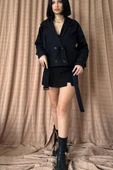 Siyah Kemerli Kısa Trech Ceket thumbnail 1