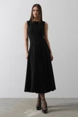 Kolsuz Uzun Elbise - Siyah thumbnail 2